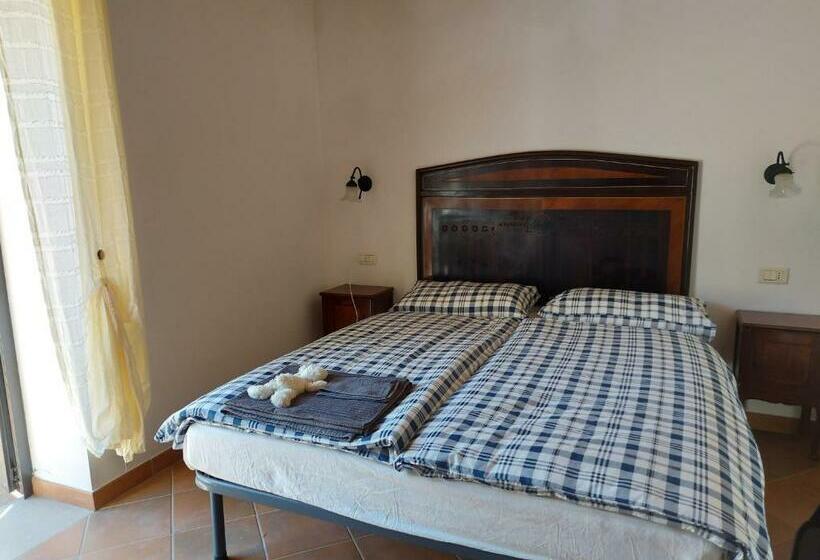 Семейный Номер, Agriturismo E Maneggio Poggio Leone