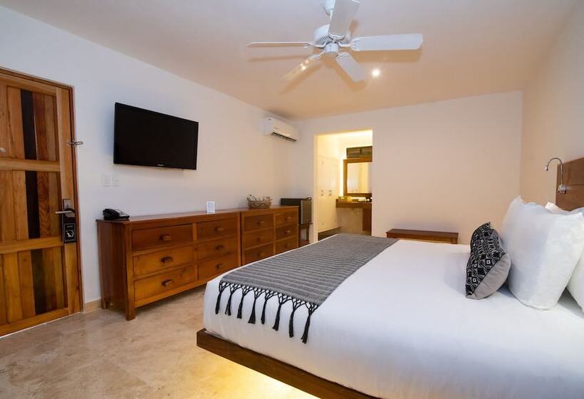 Junior Suite, Casa Del Jaguar Beach