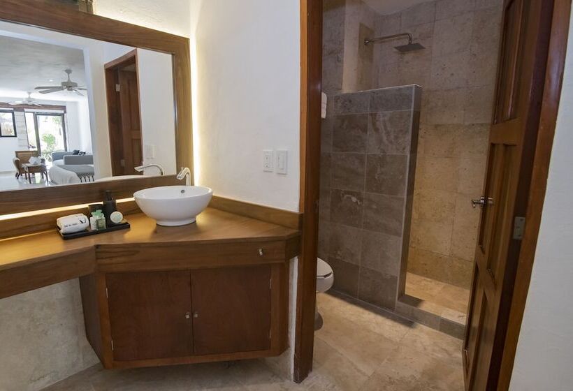 Junior Suite, Casa Del Jaguar Beach