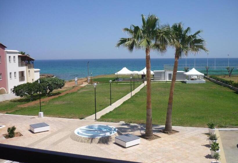 استودیوی استاندارد با چشم‌انداز دریا, Penelope Beach Hotel Apts
