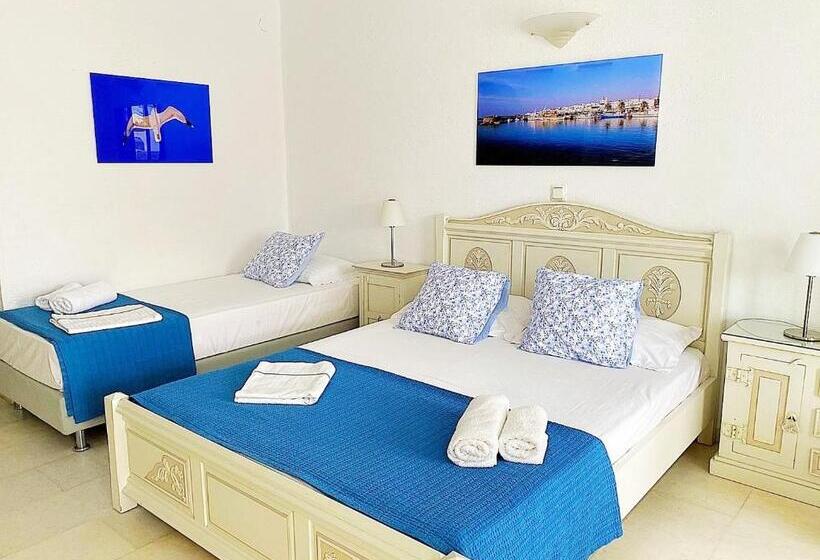 Студио Стандарт Вид на Бассейн, Anthos Apartments