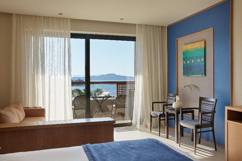Номер Superior Вид на Море, Atlantica Kalliston Resort   Adults Only