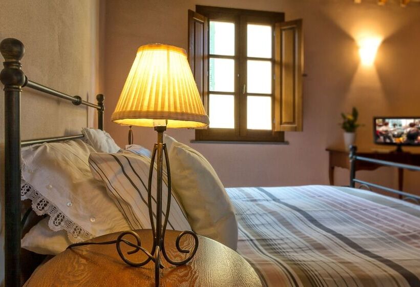 Номер Стандарт, Pisa Holidays
