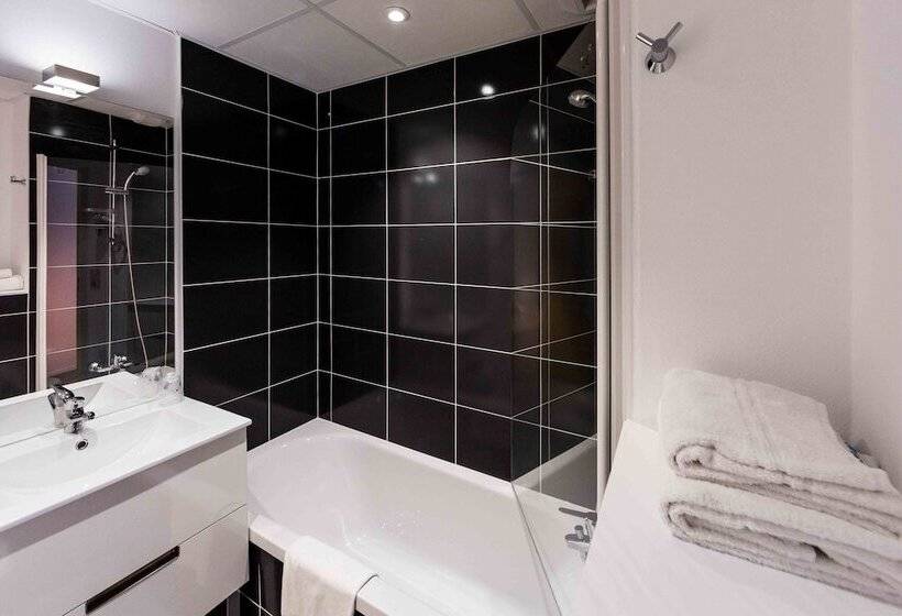 Номер Комфорт, The Originals City, Hôtel Agora, Nantes Ouest