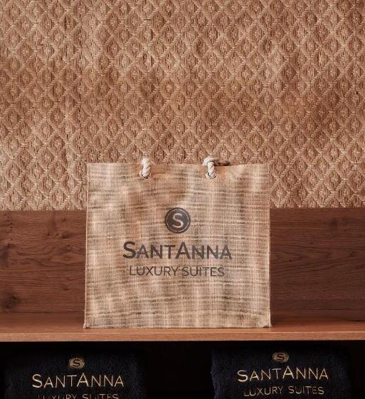 سوییت جونیور با چشم‌انداز استخر, Santanna Luxury Suites
