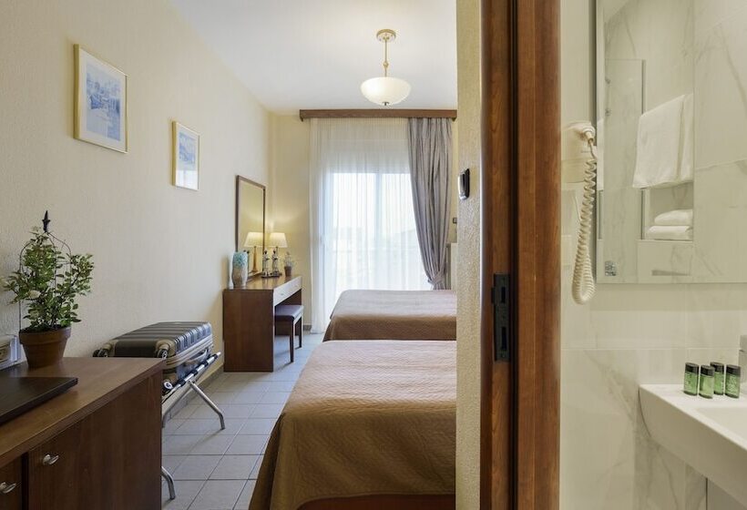 スタンダードトリプルルーム, Alkyonis Hotel