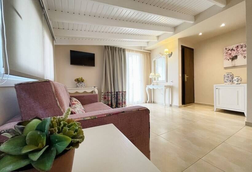 ファミリールーム, Alkyonis Hotel