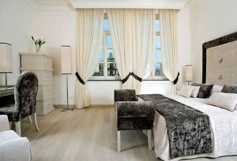 سوییت جونیور, Albergo Palazzo Decumani