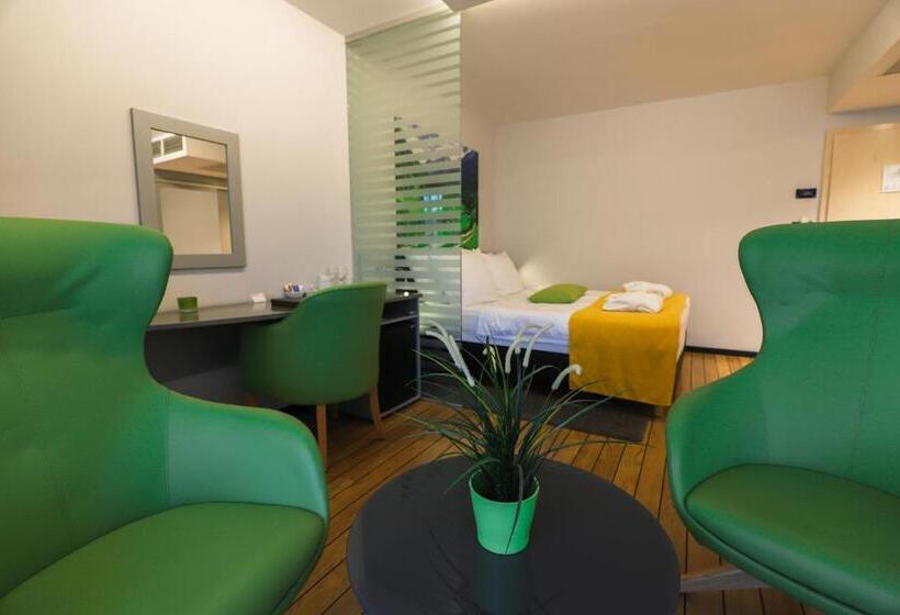 Номер Стандарт с Гидромассажем, Wellness Hotel Villa Magdalena