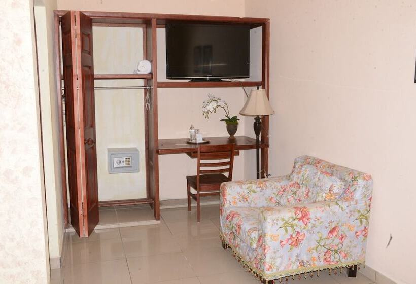 اتاق استاندارد سه نفره, Aloha