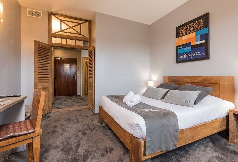 Номер Deluxe, Restaurant Spa Disini Montpellier Est, The Originals Relais