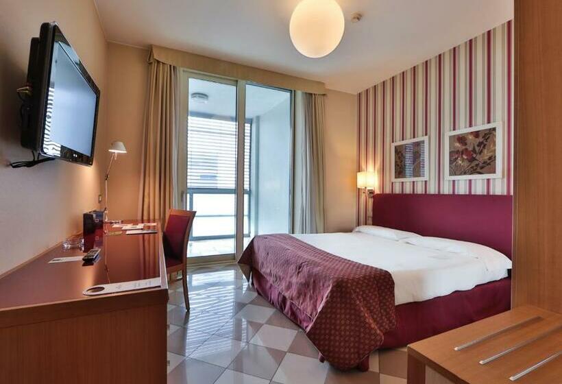 クラシックルーム, Unahotels The One Milano Hotel & Residence