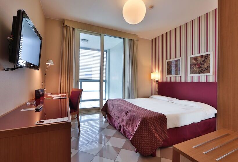クラシックルーム, Unahotels The One Milano Hotel & Residence