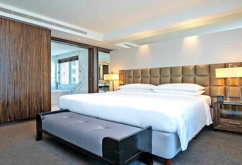 可观景的套房, Voco   Bonnington Dubai, An Ihg