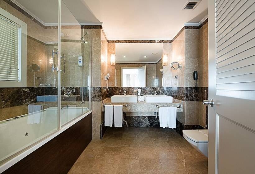 スイート, Dream Hill Business Deluxe Hotel Asia