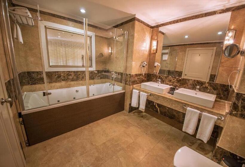 スイート, Dream Hill Business Deluxe Hotel Asia