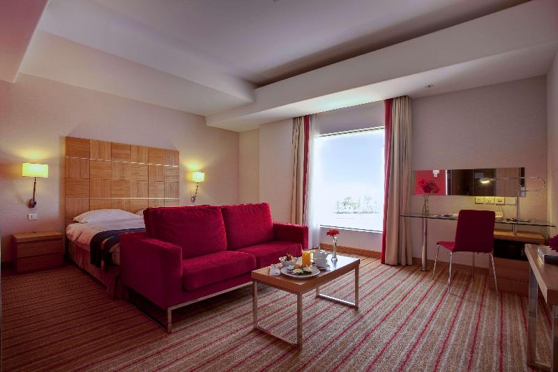 スーペリアールーム, Golden Tulip Muscat