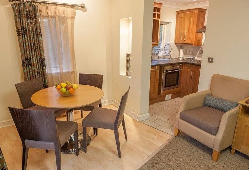 Апартаменты 1 Спальня, Woodford Bridge Country Club