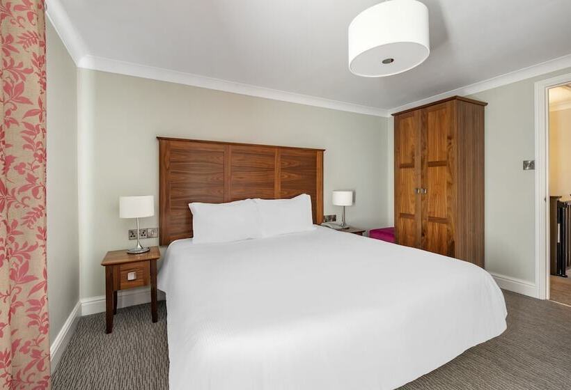 Дом 2 Спальни, Woodford Bridge Country Club