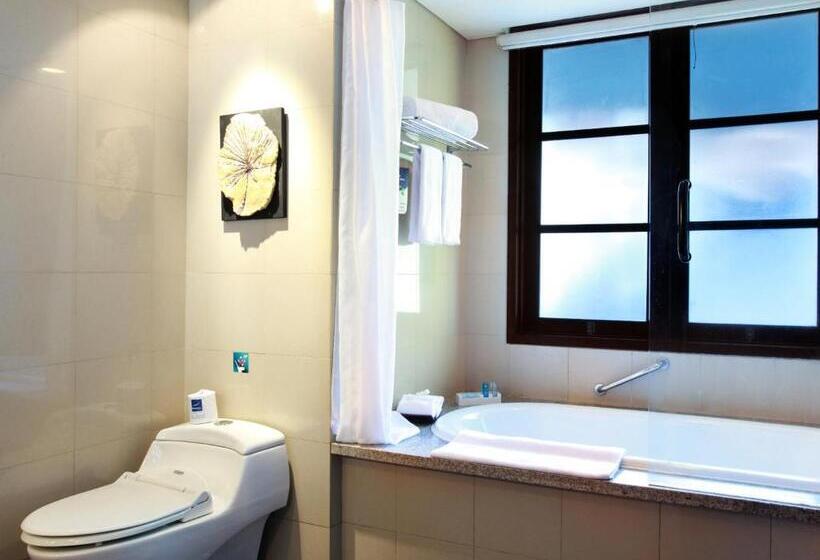Люкс, Novotel Bali Nusa Dua