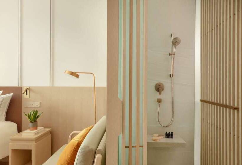 Classic Room with Views, The Silveri Hong Kong  Mgallery