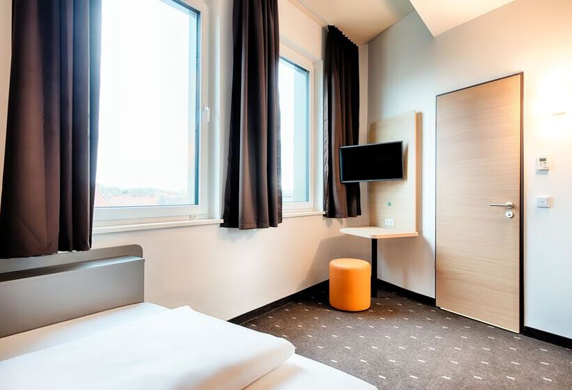 Номер Стандарт, B&b Hotel Emden