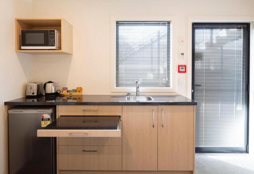 استودیوی استاندارد, Harvest Park Studios Workers Accommodation