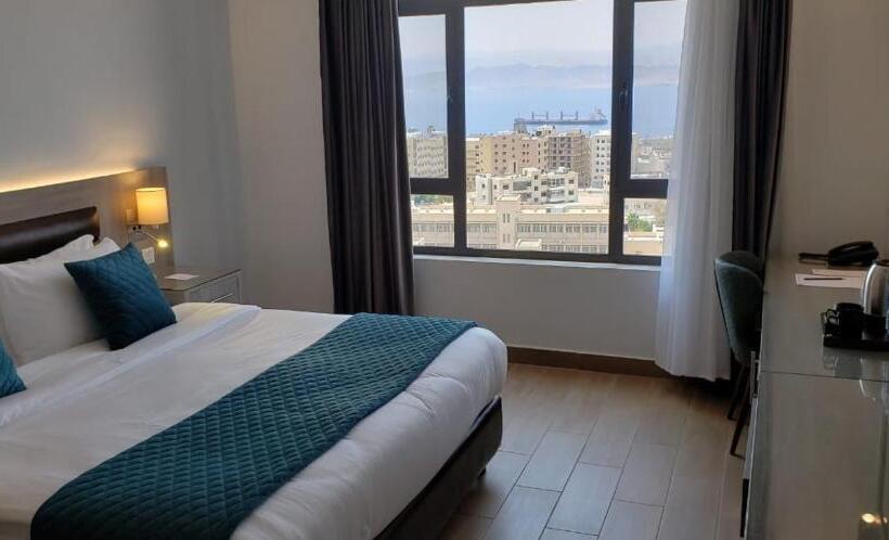 اتاق لوکس با چشم‌انداز دریا, Baity Boutique