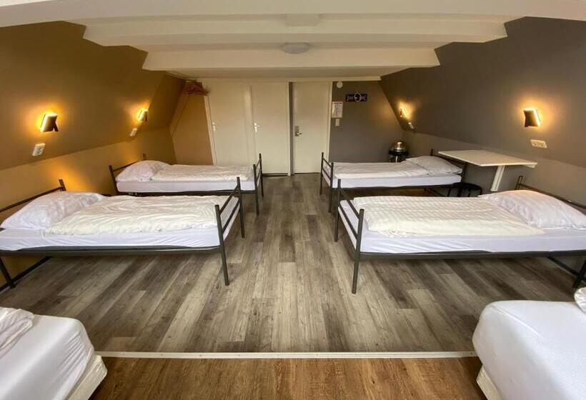 Кровать в Общей Комнате, Xplore Hostel Amsterdam
