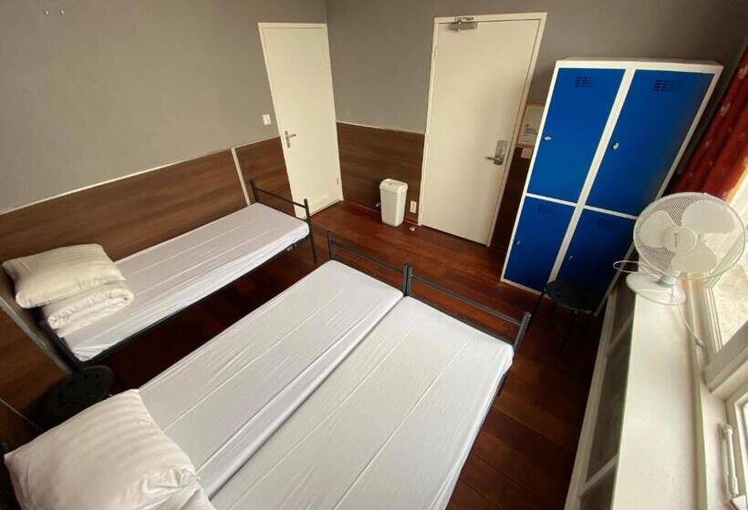 Номер Стандарт Трехместный, Xplore Hostel Amsterdam