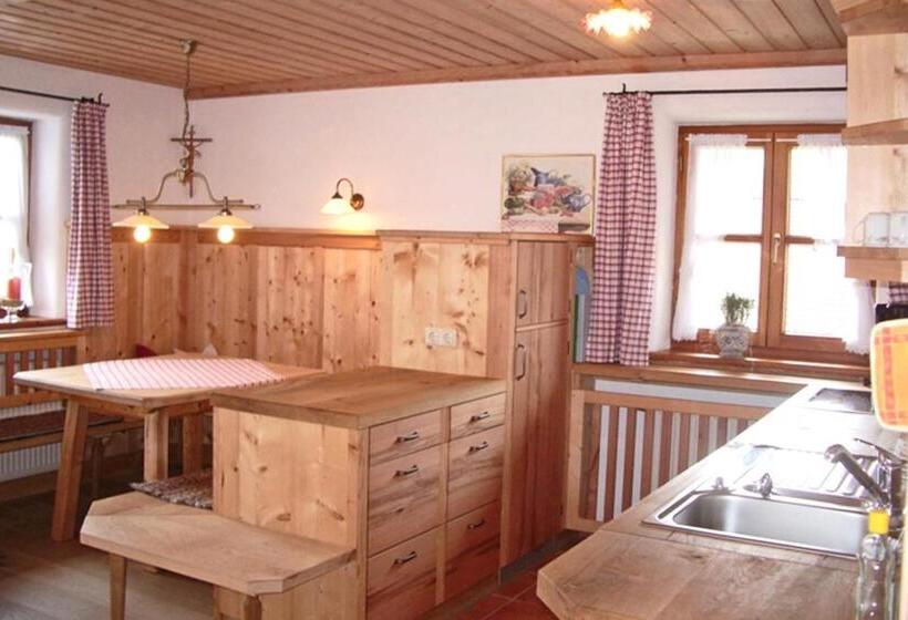 침실 3개 아파트, Bergbauernhof Simmerl
