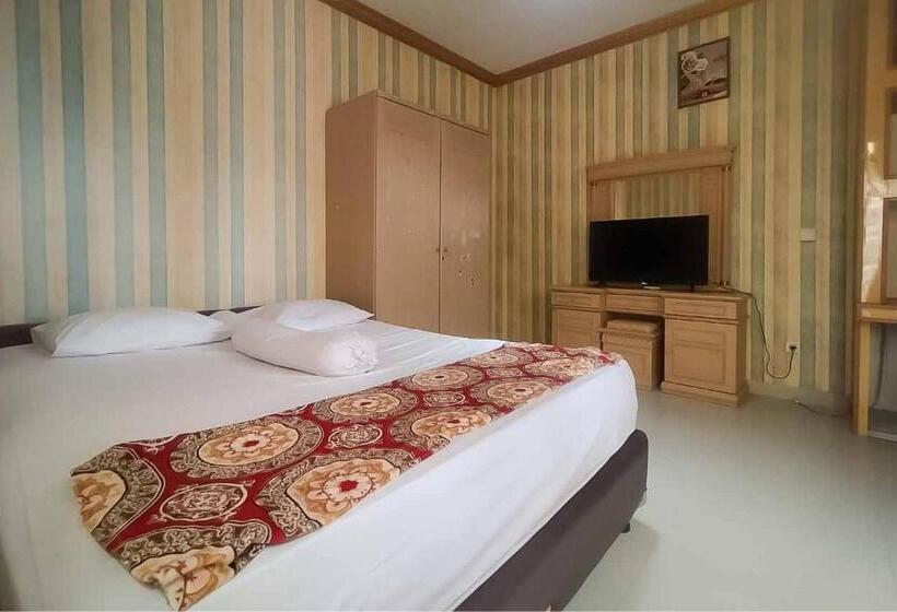 Номер Superior, D H Mansion La Rosa Syariah Sentul Mitra Reddoorz