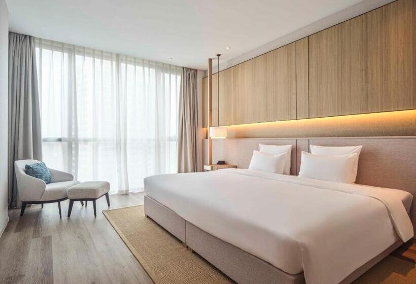 اتاق سوپریور با تخت بزرگ, Novotel Shanghai Qingpu Excellence