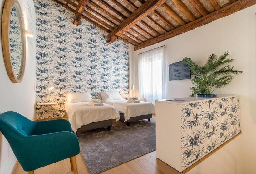 اتاق استاندارد با تراس, Blooms Botanical Rooms