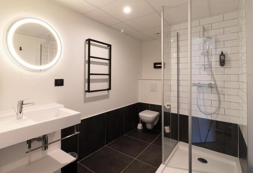 Номер Superior с Балконом, Ibis Roquebrune Cap Martin Menton