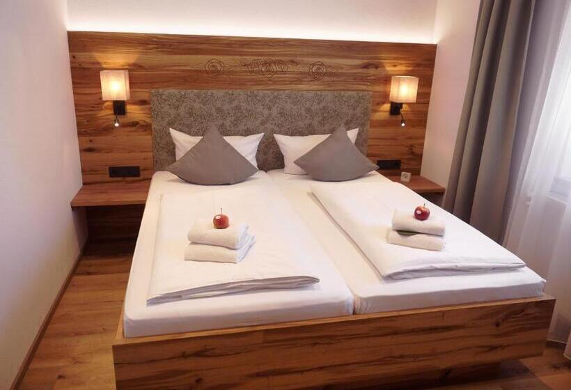 스위트, Deva Hotel Alpenglück