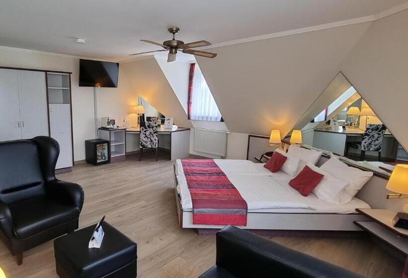 Номер Премиум, Rhöner Land Garni   Bed & Breakfast