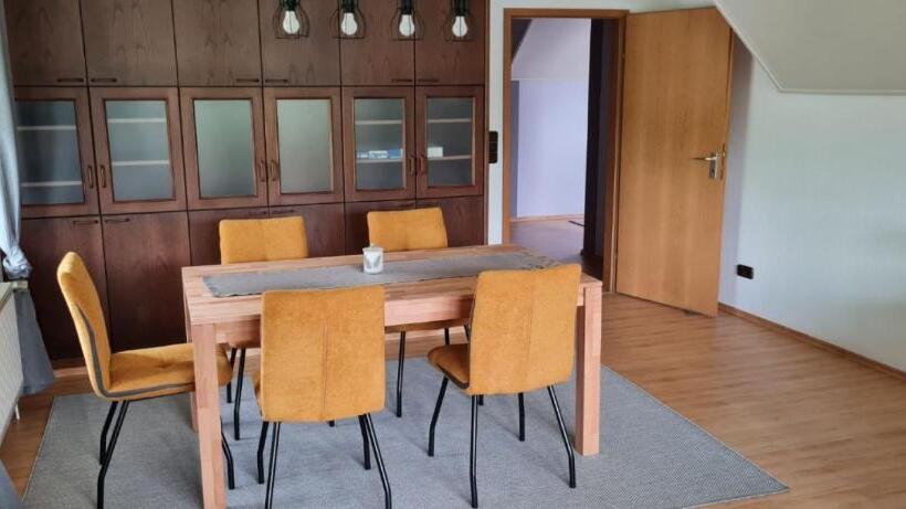 Дом 2 Спальни, Zur Erholung & Restaurant Amme's Landhaus