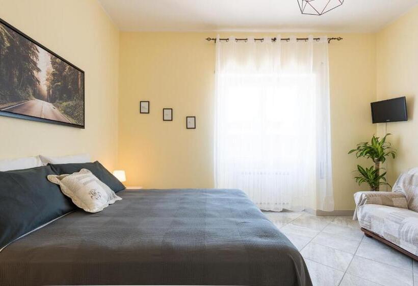 침실 2개 아파트, Travelershome Ciampino Rooms
