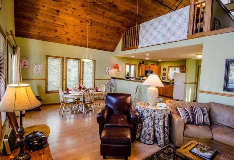 Дом 3 Спальни, Asheville Cabins Of Willow Winds
