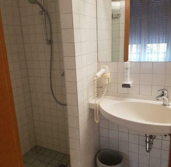 Номер Стандарт, Landgasthof Hotel Grüner Baum