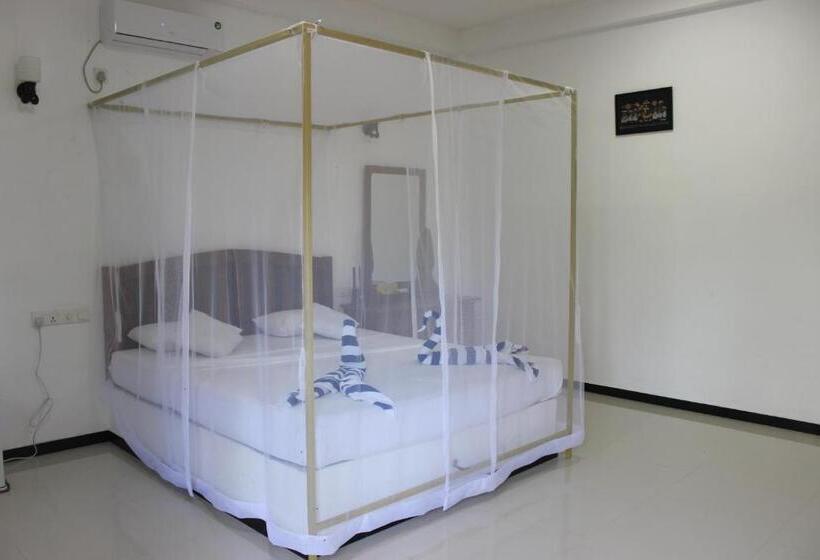 Номер Deluxe, White Lion Paradise Dikwella
