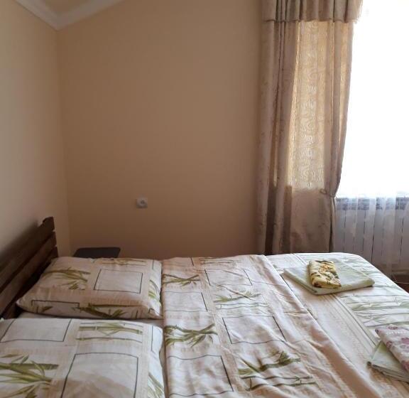디럭스 룸, Green Dilijan B&b