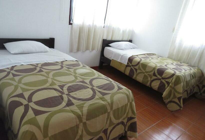 패밀리 방갈로, La Choza Bungalows