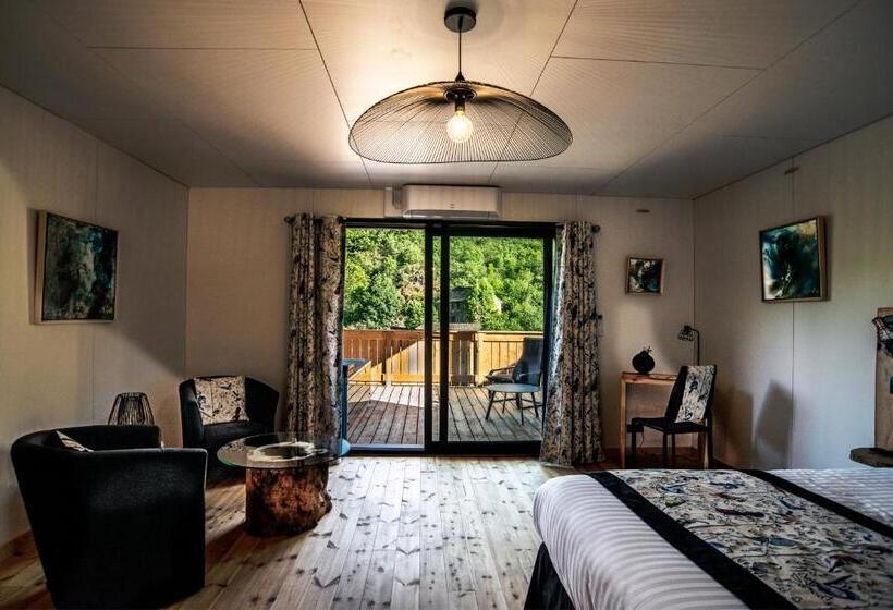 Люкс Повышенной Комфортности, Le Volcan Des Sens, Chambres D Hotes De Luxe Et Spa