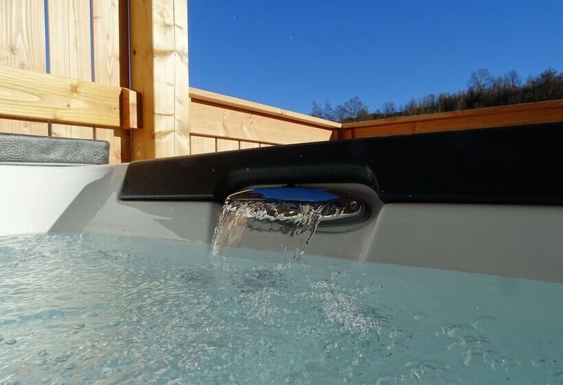 Люкс Повышенной Комфортности, Le Volcan Des Sens, Chambres D Hotes De Luxe Et Spa