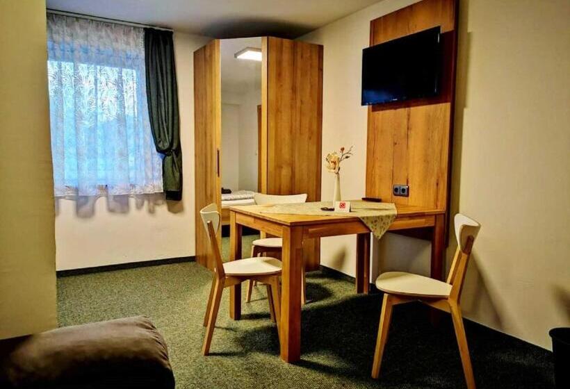 Трехместный Номер Комфорт, Landhaus Kirchberg