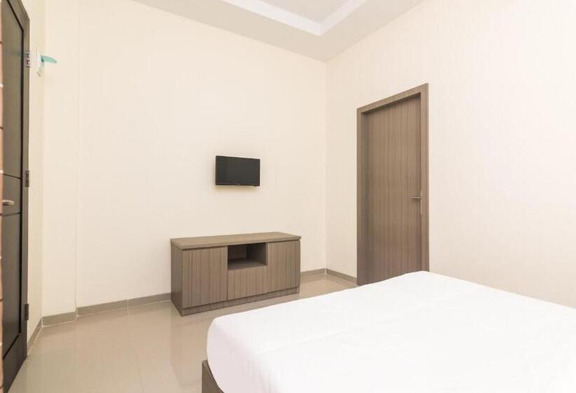 디럭스 룸, Oyo Life 2735 Graha Nirwana