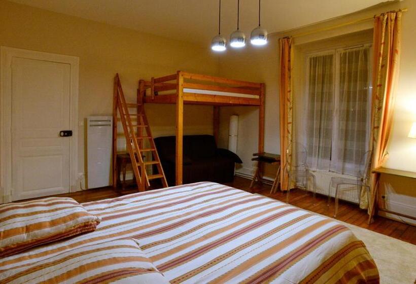 Семейный Номер, Gîtes Du Domaine D Auxonnettes L&j Evenements