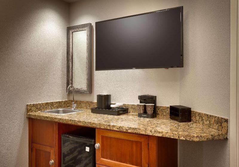 Люкс, Embassy Suites By Hilton Tucson Paloma Village